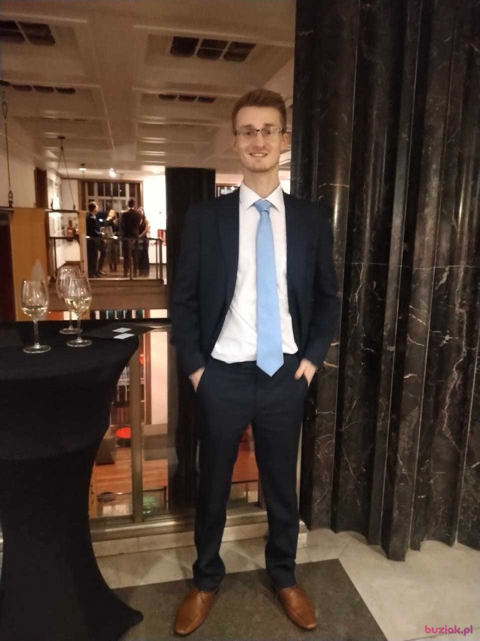 Kornel, Mężczyzna, 32, Wielka Brytania, Zdjęcie: 4