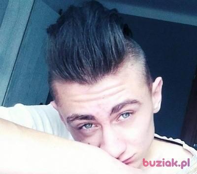 Adrian, Mężczyzna, 28, Ostrowiec Swiętokrzyski, Polska, Zdjęcie: 2