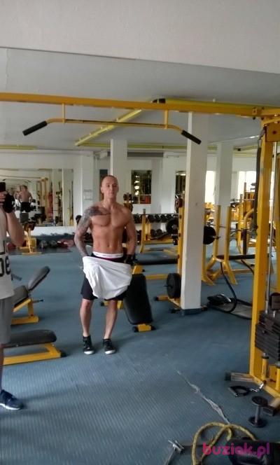 Damian, Mężczyzna, 39, Niepołomice, Polska, Zdjęcie: 2