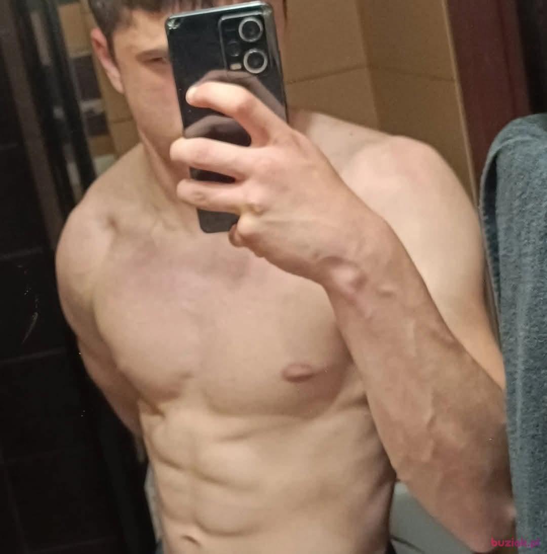 Krystian, Mężczyzna, 18, Dzierżoniów, Polska, Zdjęcie: 2