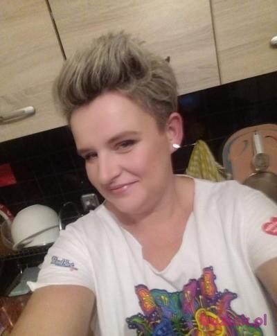 Iwona, Kobieta, 45, Tarnowskie Góry, Polska, Zdjęcie: 2