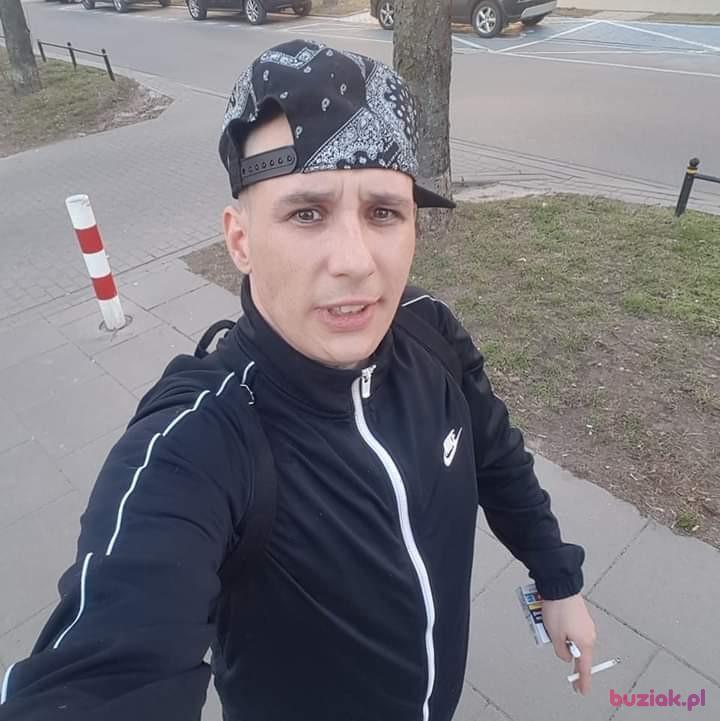 Kamil, Mężczyzna, 34, Pabianice, Polska, Zdjęcie: 2