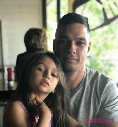 James Navarro, Mężczyzna, 50, Calabasas, USA, Zdjęcie: 2