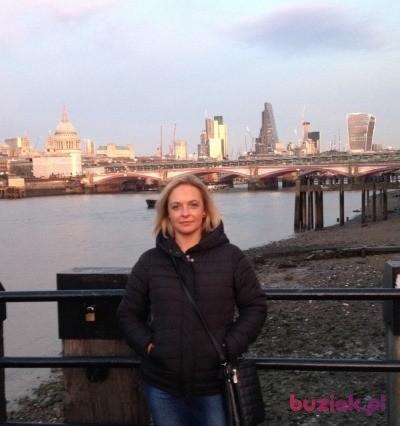Julia, Kobieta, 44, Wielka Brytania, Zdjęcie: 2