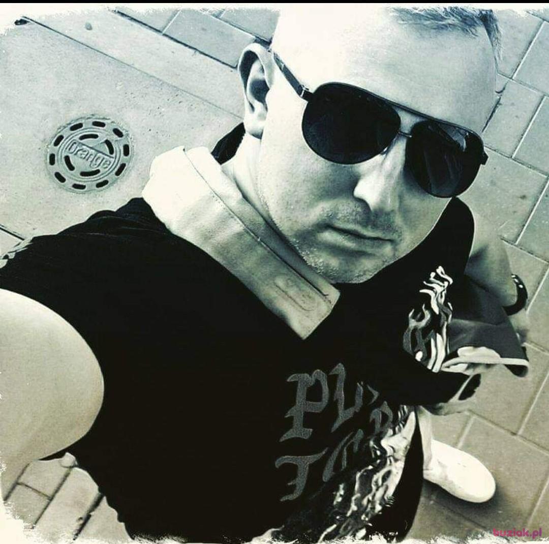 Szymon, Mężczyzna, 42, Tomaszów Mazowiecki, Polska, Zdjęcie: 2