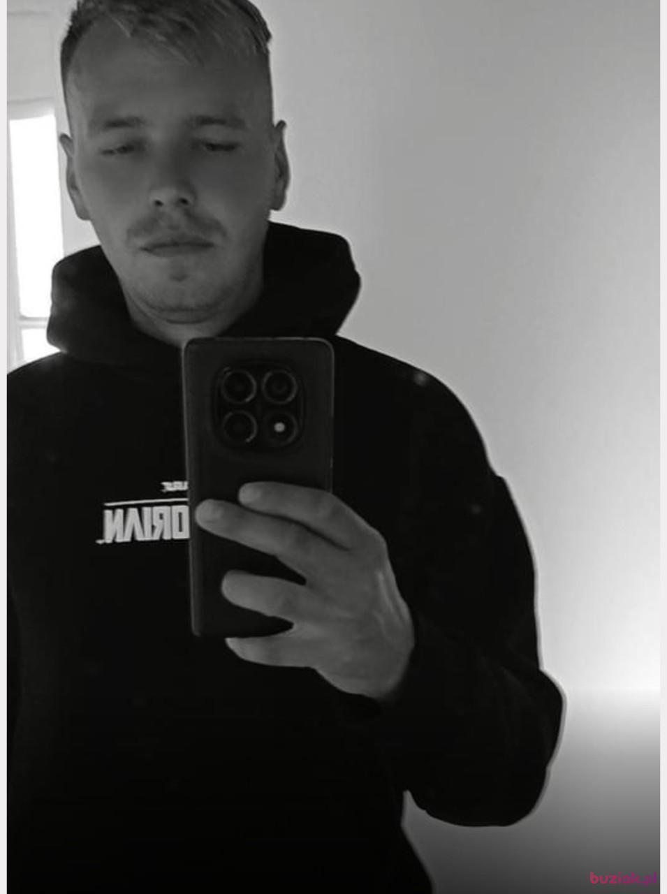 Kamil, Mężczyzna, 31, Rzeszów, Polska, Zdjęcie: 2