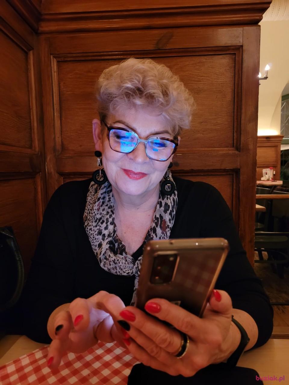 Iwona, Kobieta, 66, Warszawa, Polska, Zdjęcie: 2