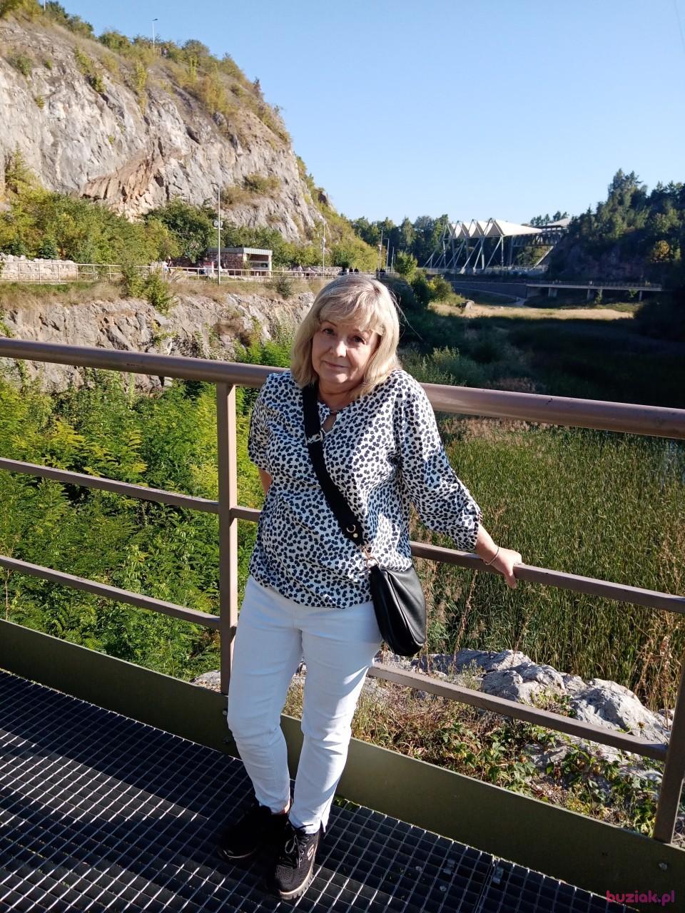 Bożena, Kobieta, 66, Kielce, Polska, Zdjęcie: 2