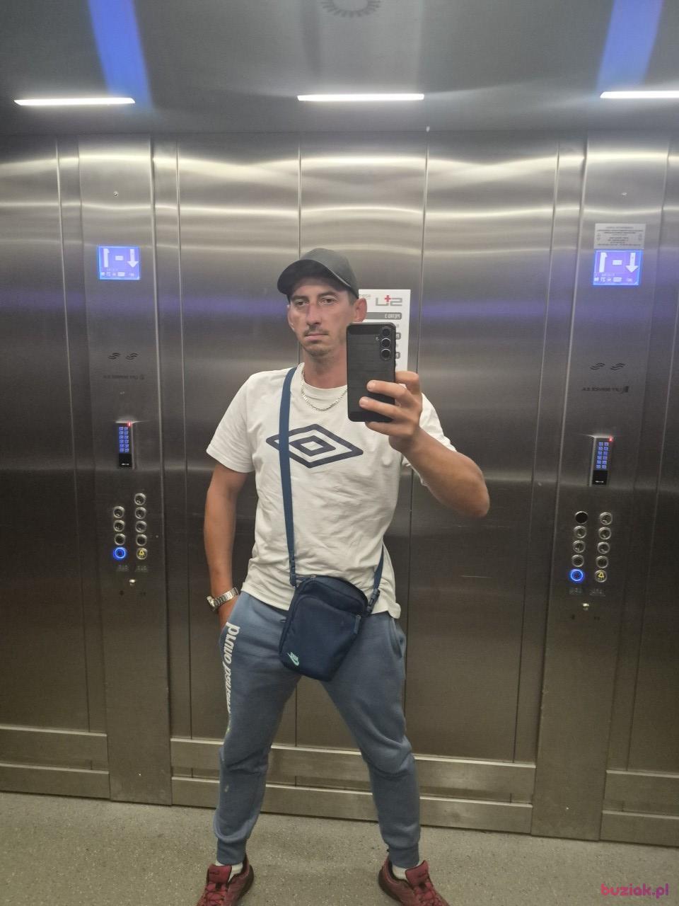 Krystian, Mężczyzna, 39, Zielona Góra, Polska, Zdjęcie: 1
