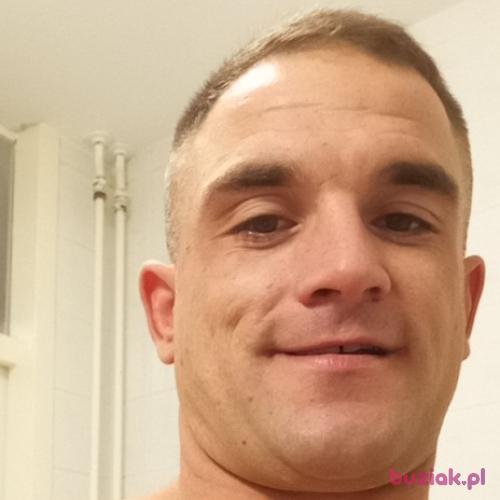 krysztall, Male, 37 years, Oss