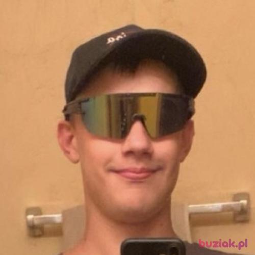 michal180, Male, 20 years, Frankfurt