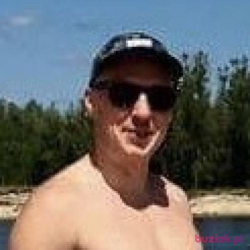 roblux1, Male, 44 years, Warka
