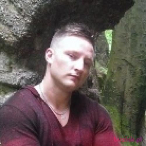 compac1, Male, 44 years, Manchester