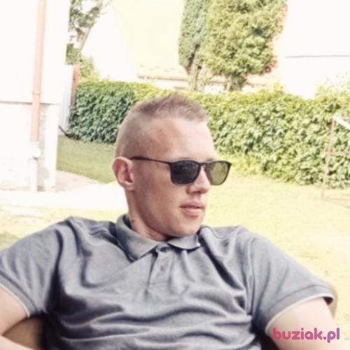 dzurek22, Mężczyzna, 31 lat, Chodzież