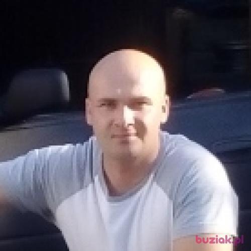 8DAN, Male, 40 years, Września