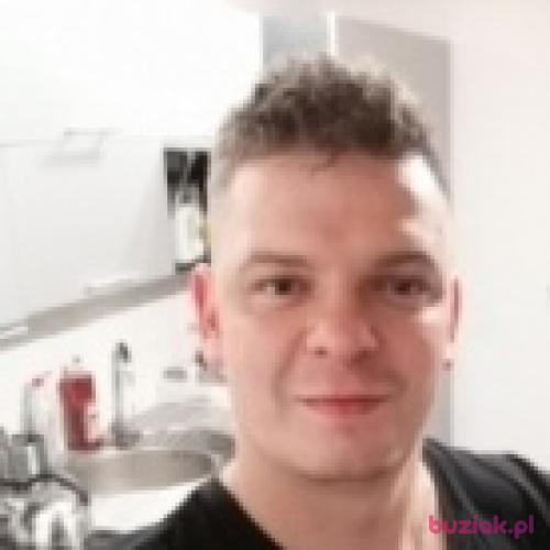 Robciu777, Male, 44 years, Zelandia