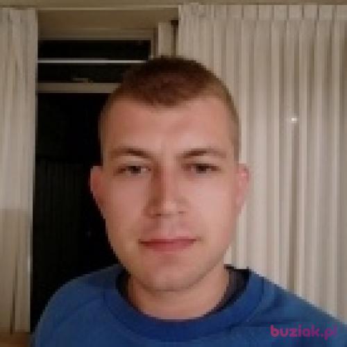 Comaluje, Male, 31 years, Zelandia