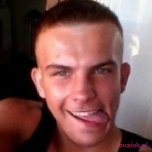 Delavega, Male, 31 years, Celle