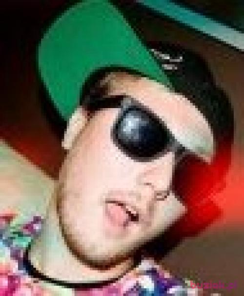 DeadlyVelvet, Male, 35 years, Manchester