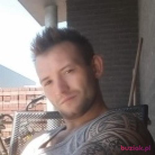 Skoti2021, Male, 34 years, Oss