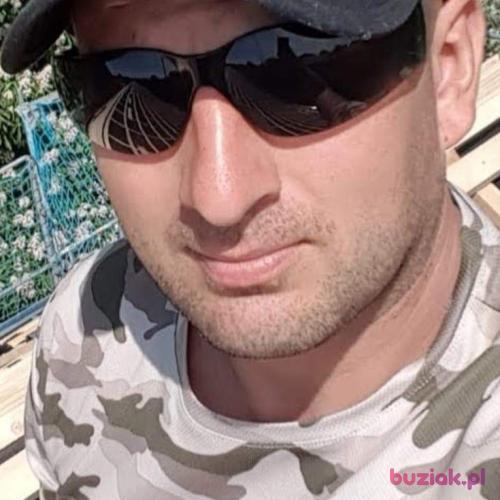 dzielnykamil22, Male, 45 years, Tees Grove