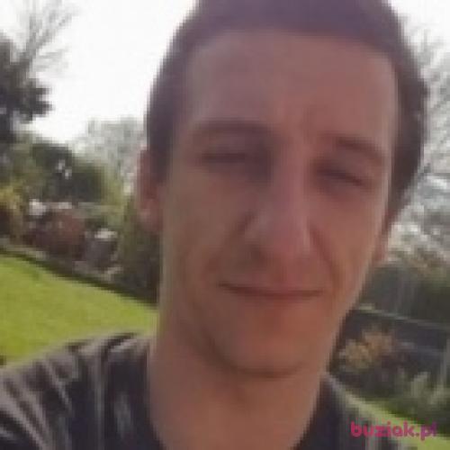 Bartosz27, Male, 37 years, Luton
