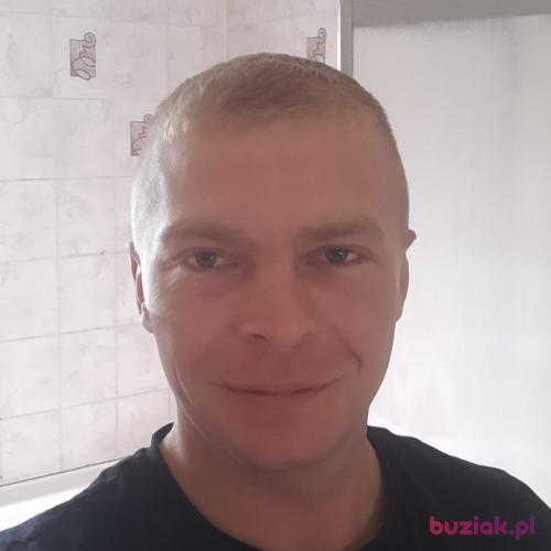 Krzysztof12, Mężczyzna, 33 lata, Poznań