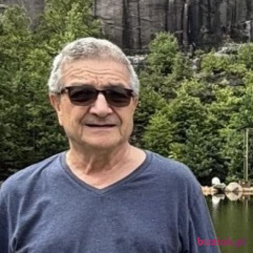liga_21, Mężczyzna, 66 lat, Chicago