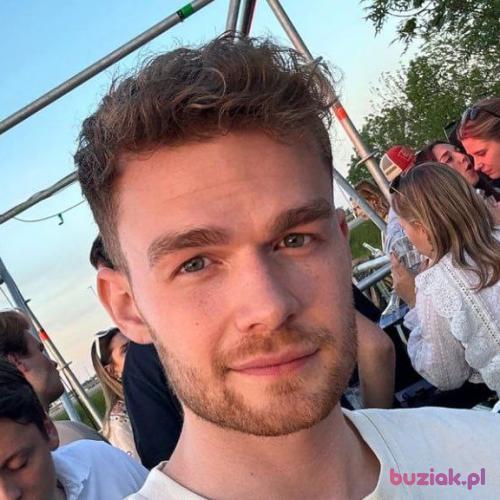 Artur99lux, Mężczyzna, 26 lat, Toruń