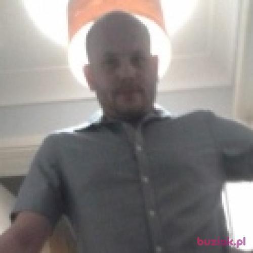Kempka, Male, 43 years, Hertfordshire