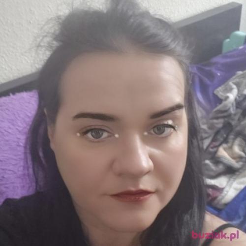 Daria-241184, Female, 41 years, Plymouth