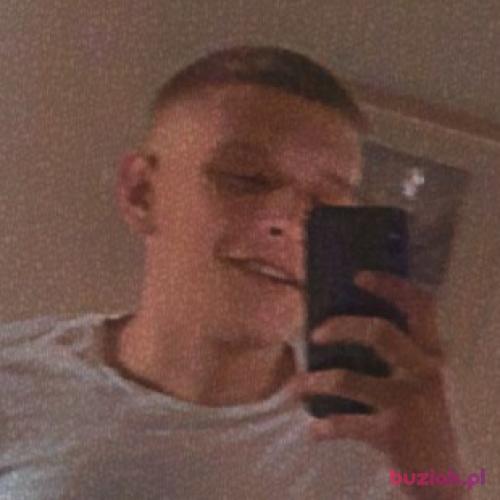 Qbs00, Male, 26 years, Zelandia