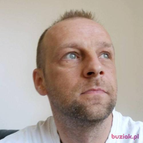 pawelbia, Male, 43 years, Annan
