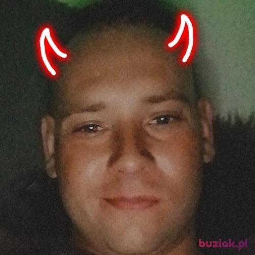 wariat1995, Mężczyzna, 31 lat, Kielce
