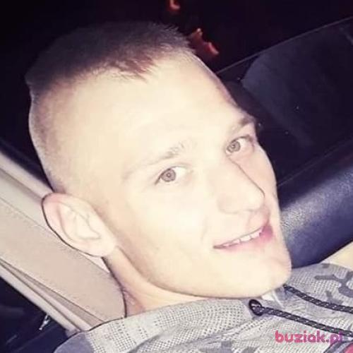 Damianoo23mily, Mężczyzna, 28 lat, Wałbrzych