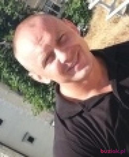benta83, Male, 43 years, Borehamwood