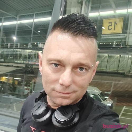 Robert43jo, Mężczyzna, 47 lat, Bełchatów